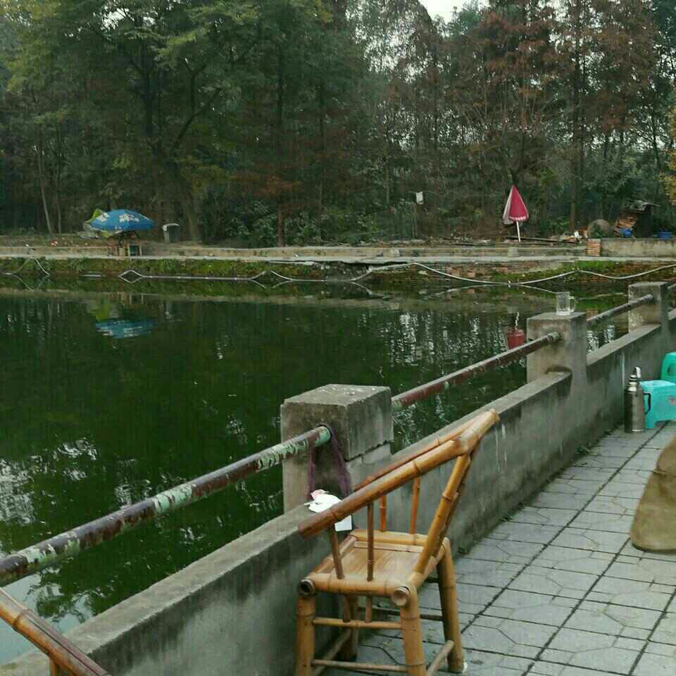 李老五鱼塘