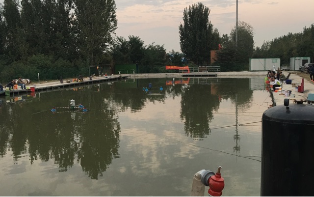 经开瑞锦垂钓园