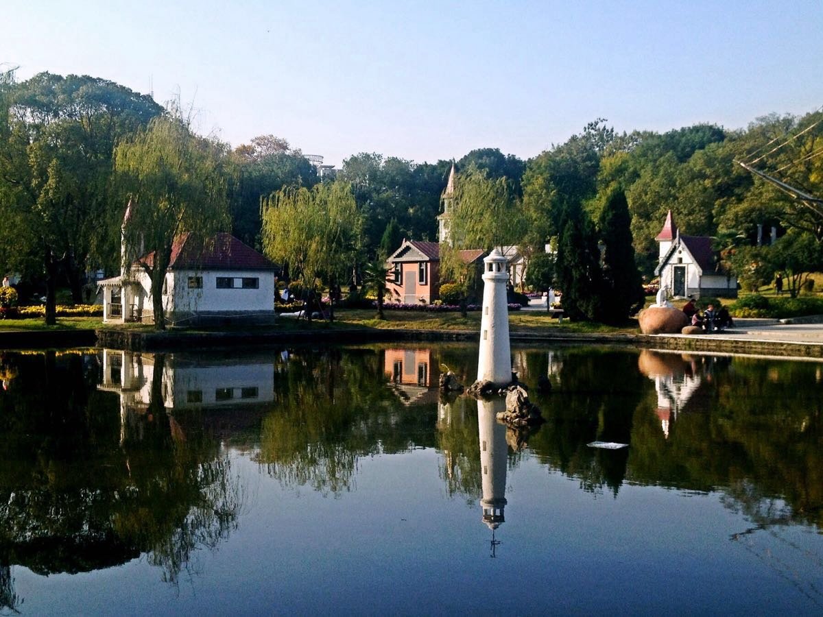 东湖鹊桥钓鱼休闲山庄