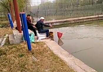 笑翻天垂钓中心