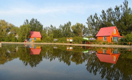 仙屯第八间农家乐