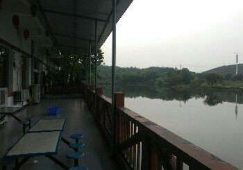 大明湖祥宏会所垂钓园