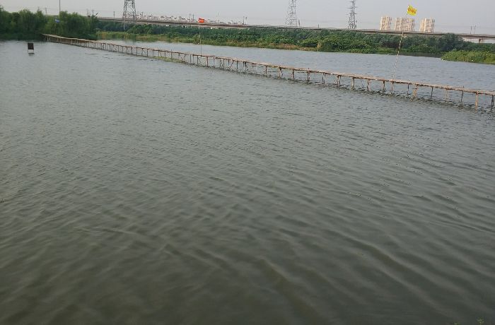 雨淋湾休闲垂钓中心