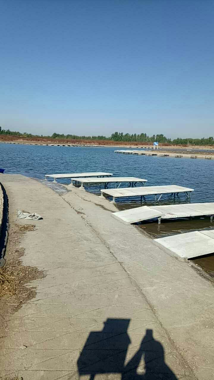 藁城现代农业观光垂钓基地